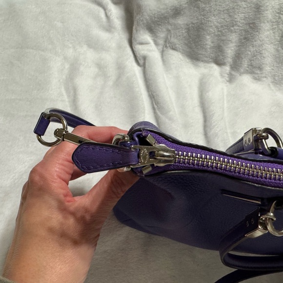 Coach Vibrant Purple Shoulder Bag - Picture 9 of 13